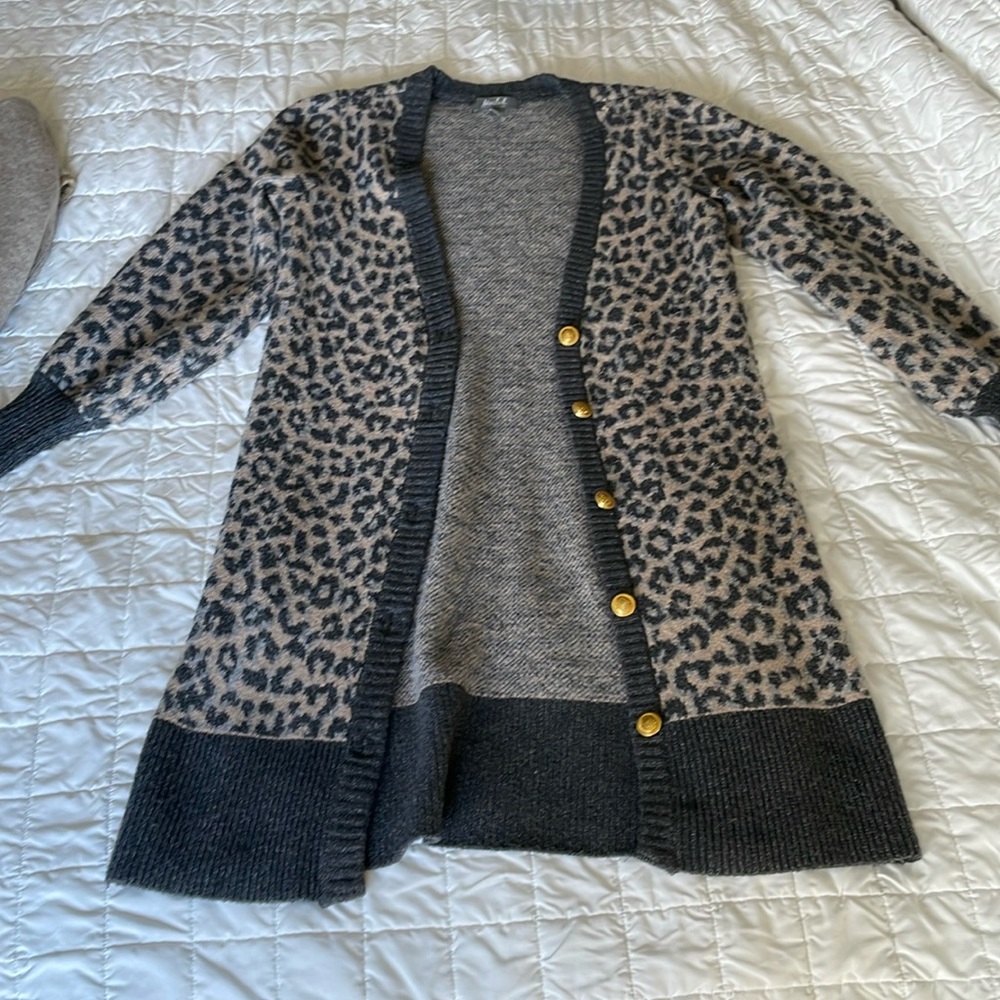Cheetah print long cardigan size XS